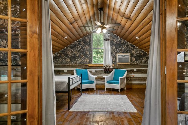 12159 Cookeville Boat Dock Rd, Baxter, TN 38544