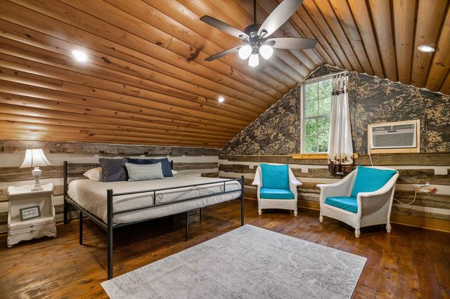 12159 Cookeville Boat Dock Rd, Baxter, TN 38544