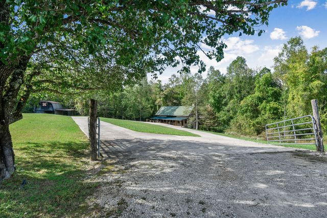 12159 Cookeville Boat Dock Rd, Baxter, TN 38544