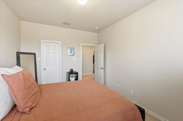 2825 Treasure Cove Drive, Lewisville, TX 75056
