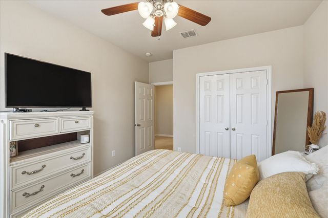 2825 Treasure Cove Drive, Lewisville, TX 75056