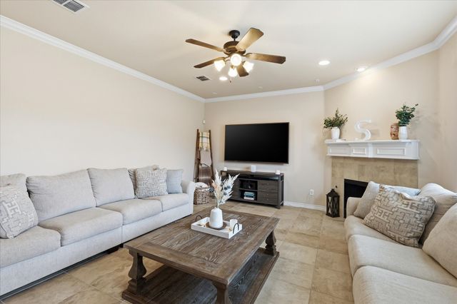 2825 Treasure Cove Drive, Lewisville, TX 75056