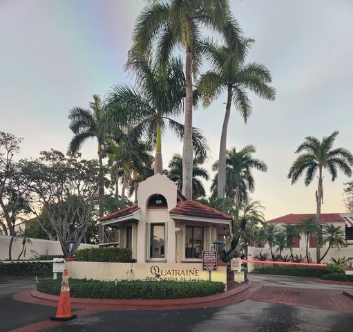 20005 NE 3rd Court 6, Miami, FL 33179