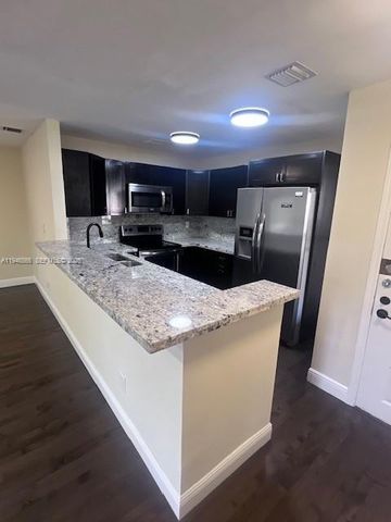 20005 NE 3rd Court 6, Miami, FL 33179