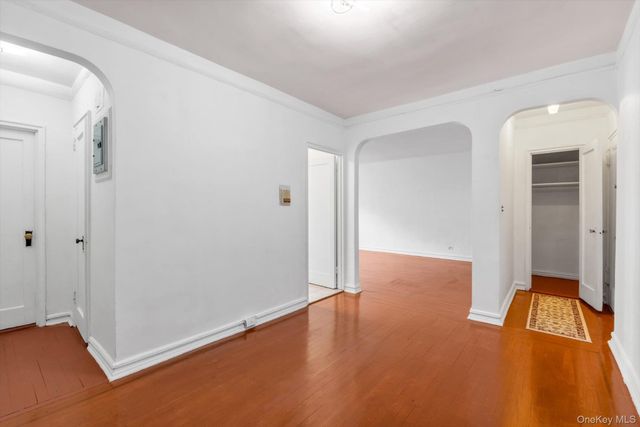 96-11 65 Road 305, Rego Park, NY 11374