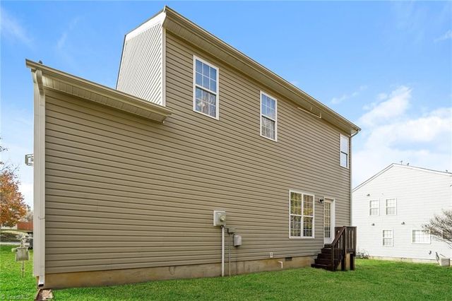 1112 Highstone Drive, Greensboro, NC 27406