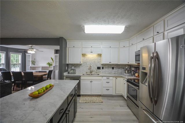 242 Heartwood Drive, Raeford, NC 28376