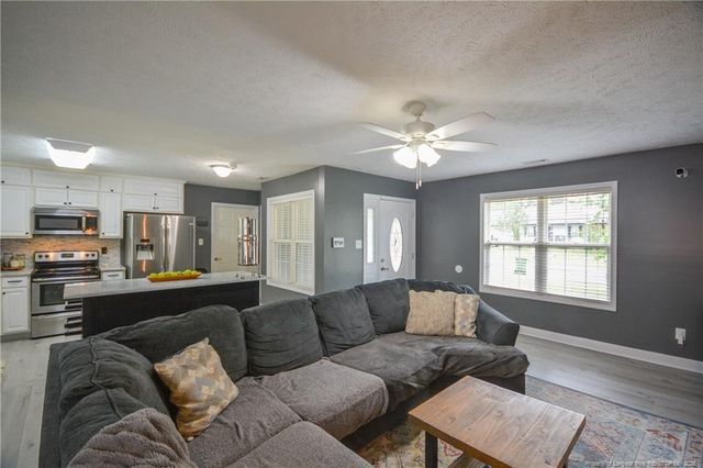 242 Heartwood Drive, Raeford, NC 28376