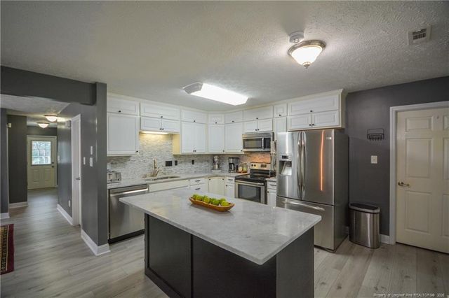 242 Heartwood Drive, Raeford, NC 28376