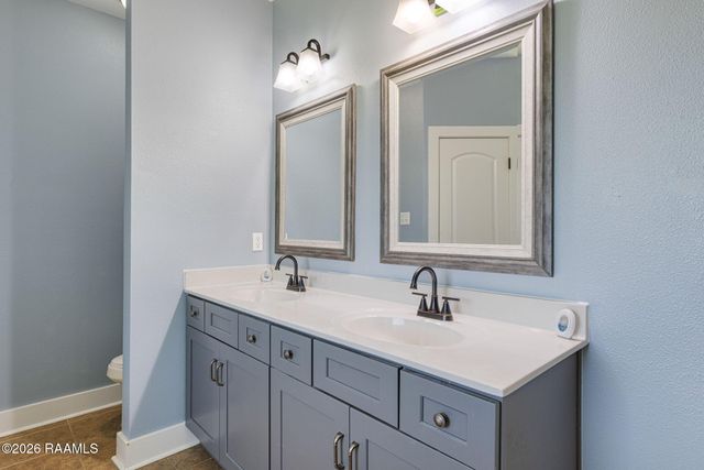 418 Clay Ridge Drive, Youngsville, LA 70592