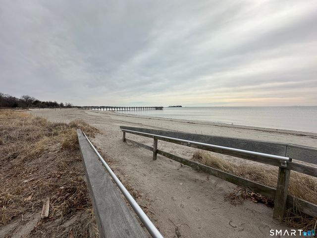 105 East Broadway D, Milford, CT 06460