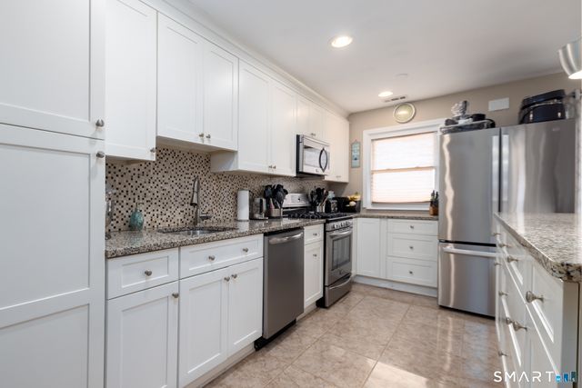 105 East Broadway D, Milford, CT 06460