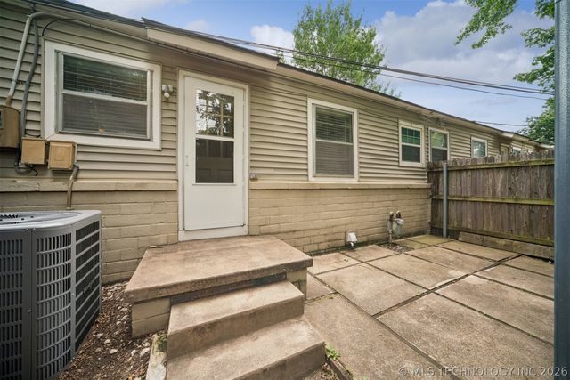 1430 E 38th Street C, Tulsa, OK 74105