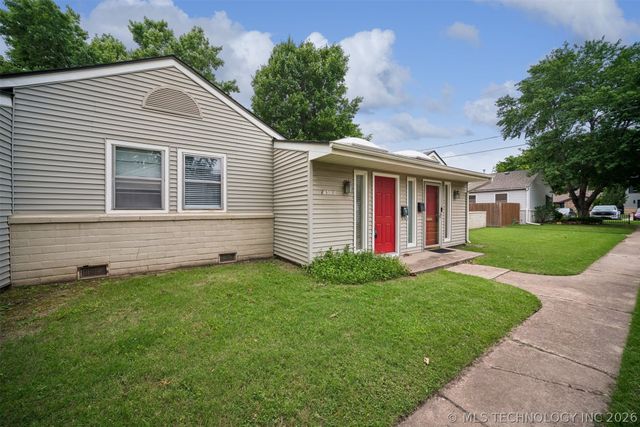 1430 E 38th Street C, Tulsa, OK 74105