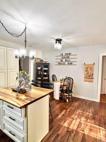 412 N Morrill Street, Morrilton, AR 72110