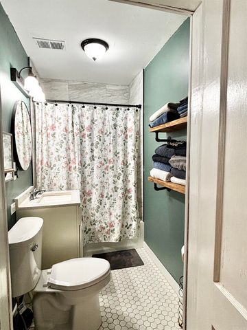 412 N Morrill Street, Morrilton, AR 72110