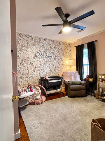 412 N Morrill Street, Morrilton, AR 72110