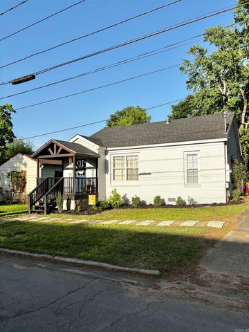 412 N Morrill Street, Morrilton, AR 72110