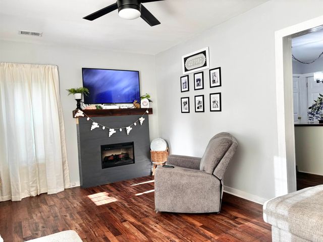 412 N Morrill Street, Morrilton, AR 72110