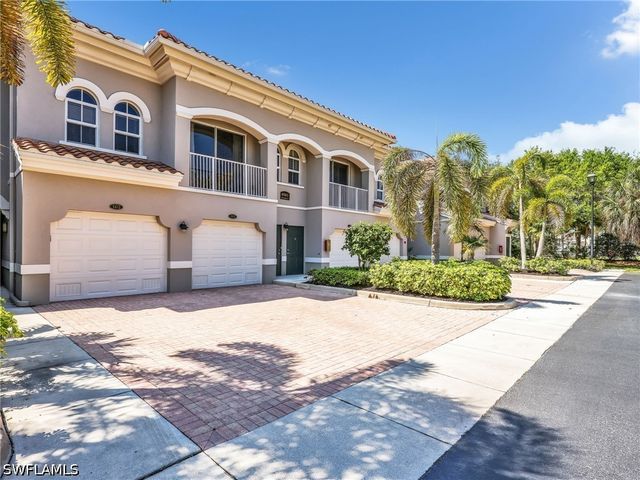 8561 Evernia CT 203, Estero, FL 34135