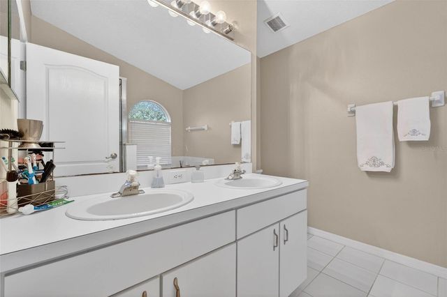 3320 MANOR COVE CIRCLE, Riverview, FL 33578