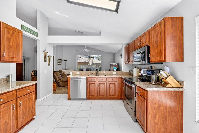 3320 MANOR COVE CIRCLE, Riverview, FL 33578