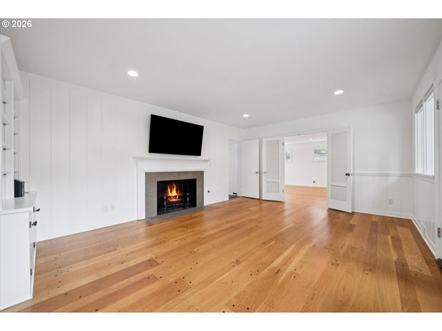 4405 Sw 78TH Ave, Portland, OR 97225