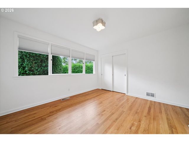 4405 Sw 78TH Ave, Portland, OR 97225
