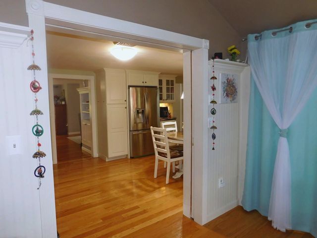 24 Chestnut Street, Grafton, MA 01519