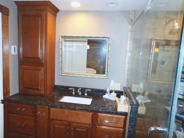 24 Chestnut Street, Grafton, MA 01519