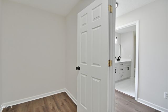 2913 Village Lane, Sevierville, TN 37862