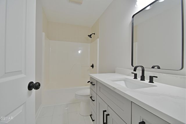 2913 Village Lane, Sevierville, TN 37862