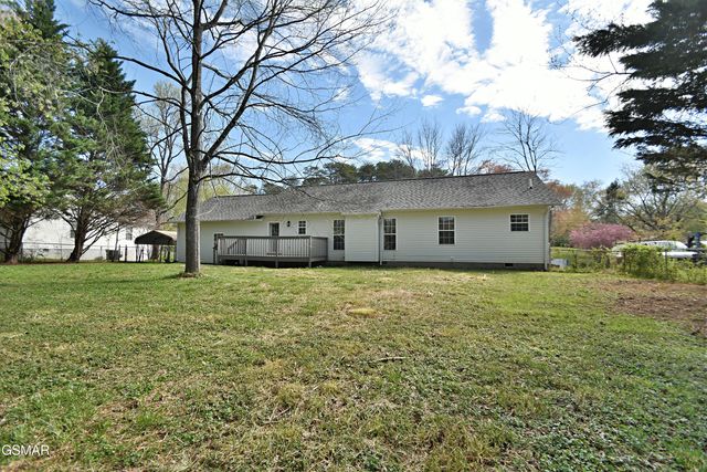 2913 Village Lane, Sevierville, TN 37862