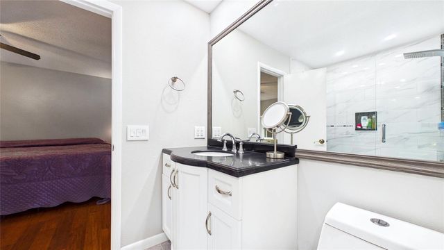 5909 BITTERWOOD COURT, Tampa, FL 33625