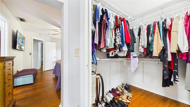 5909 BITTERWOOD COURT, Tampa, FL 33625