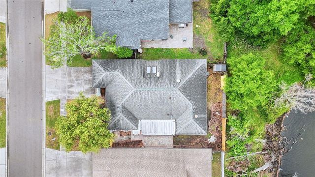 5909 BITTERWOOD COURT, Tampa, FL 33625