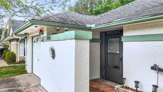 5909 BITTERWOOD COURT, Tampa, FL 33625