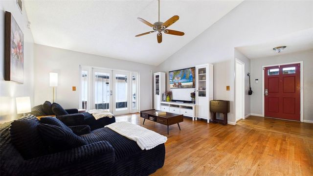 5909 BITTERWOOD COURT, Tampa, FL 33625