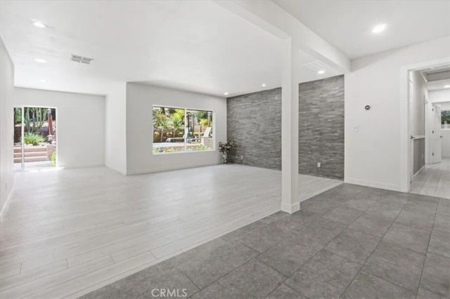 5047 Orrville Avenue, Woodland Hills, CA 91367