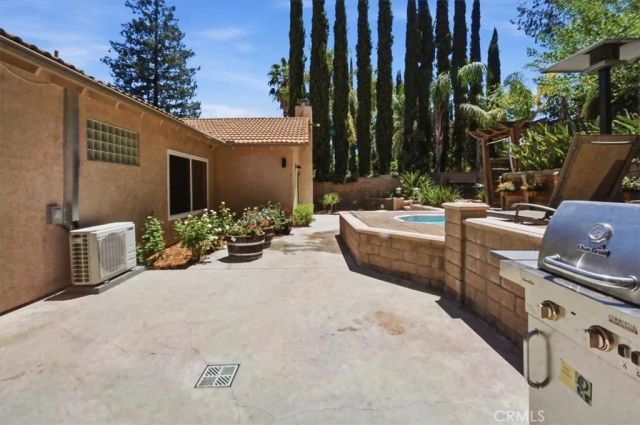 5047 Orrville Avenue, Woodland Hills, CA 91367