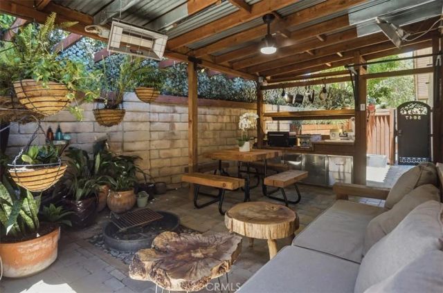 5047 Orrville Avenue, Woodland Hills, CA 91367