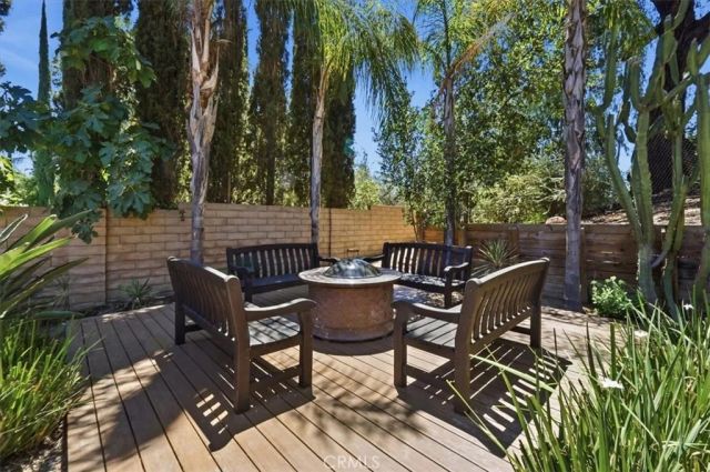 5047 Orrville Avenue, Woodland Hills, CA 91367