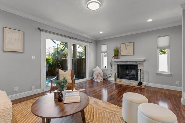 3833 Burton Cmn, Fremont, CA 94536