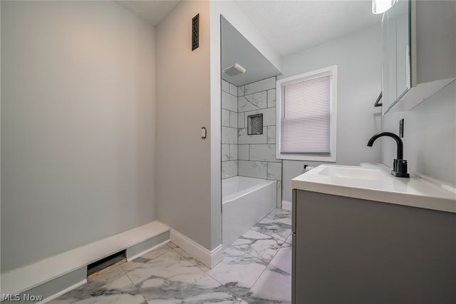 17005 Mapleboro Avenue, Maple Heights, OH 44137