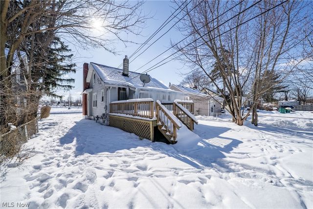 17005 Mapleboro Avenue, Maple Heights, OH 44137