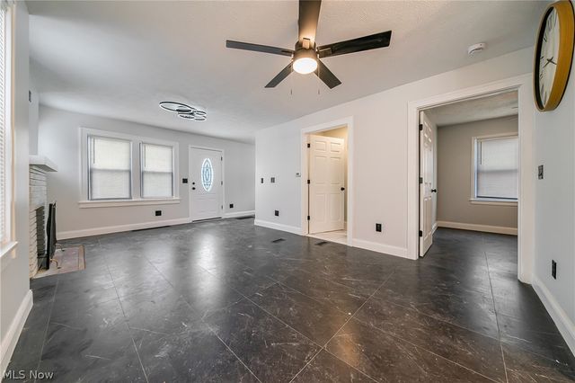 17005 Mapleboro Avenue, Maple Heights, OH 44137