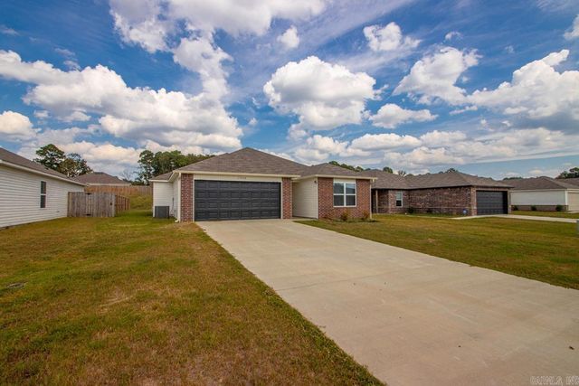 13040 River Creek Lane, Hensley, AR 72065