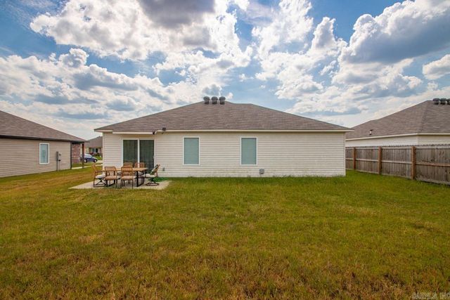13040 River Creek Lane, Hensley, AR 72065