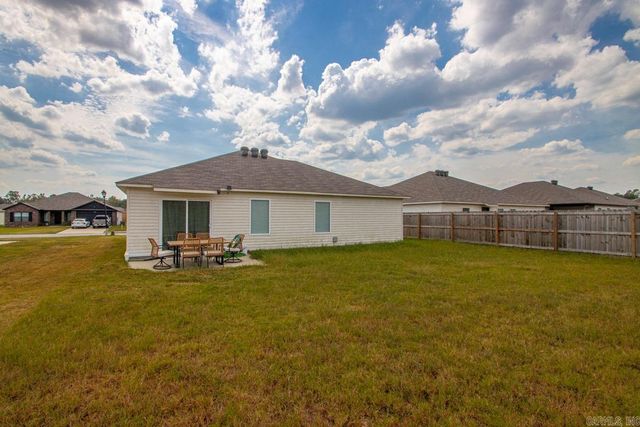 13040 River Creek Lane, Hensley, AR 72065