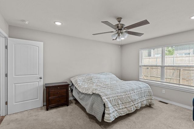 2122 N 21st Street, Ozark, MO 65721